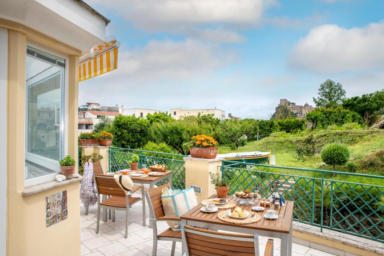 B&B Marcantonio - Ischia Ponte Bagian luar foto