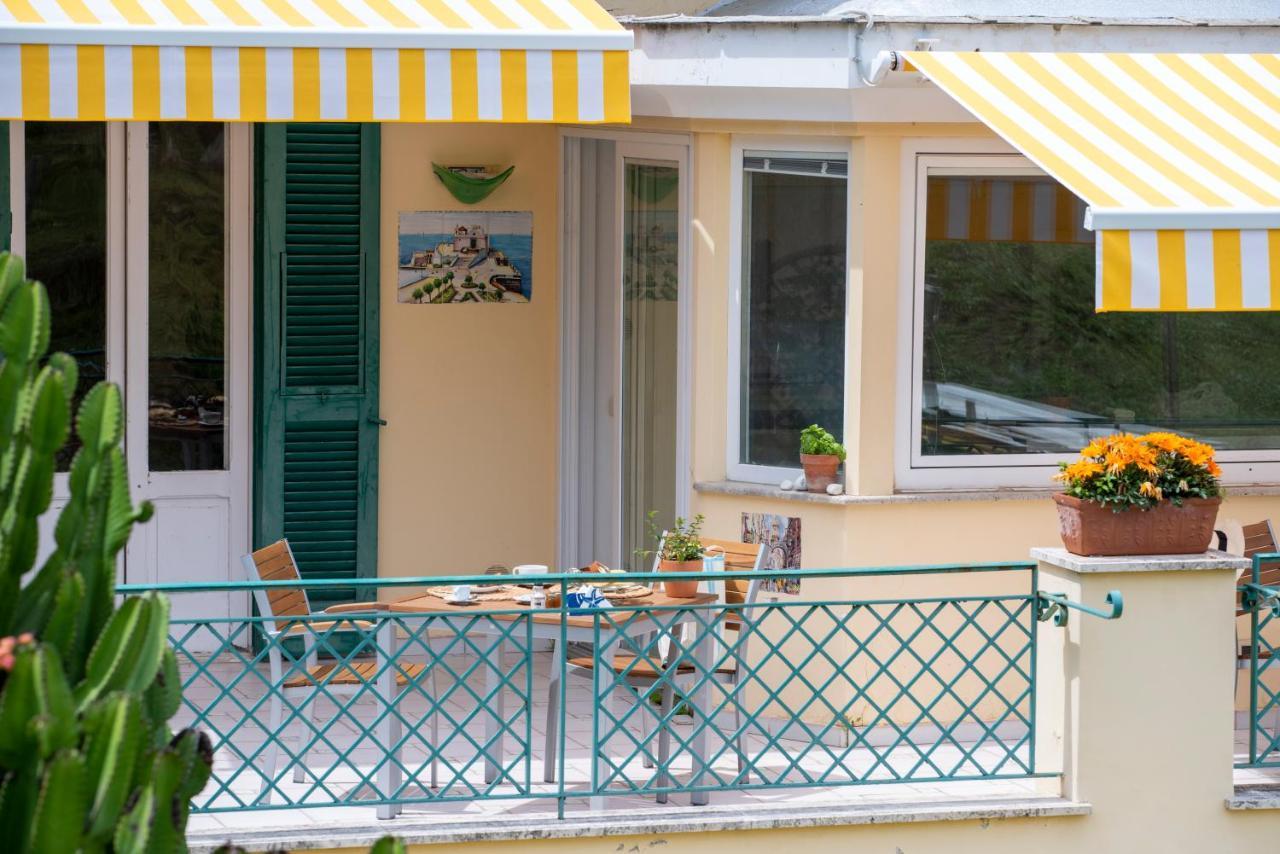 B&B Marcantonio - Ischia Ponte Bagian luar foto