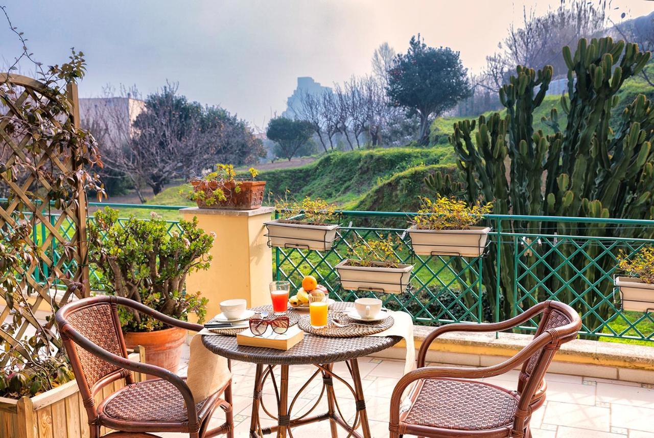 B&B Marcantonio - Ischia Ponte Bagian luar foto