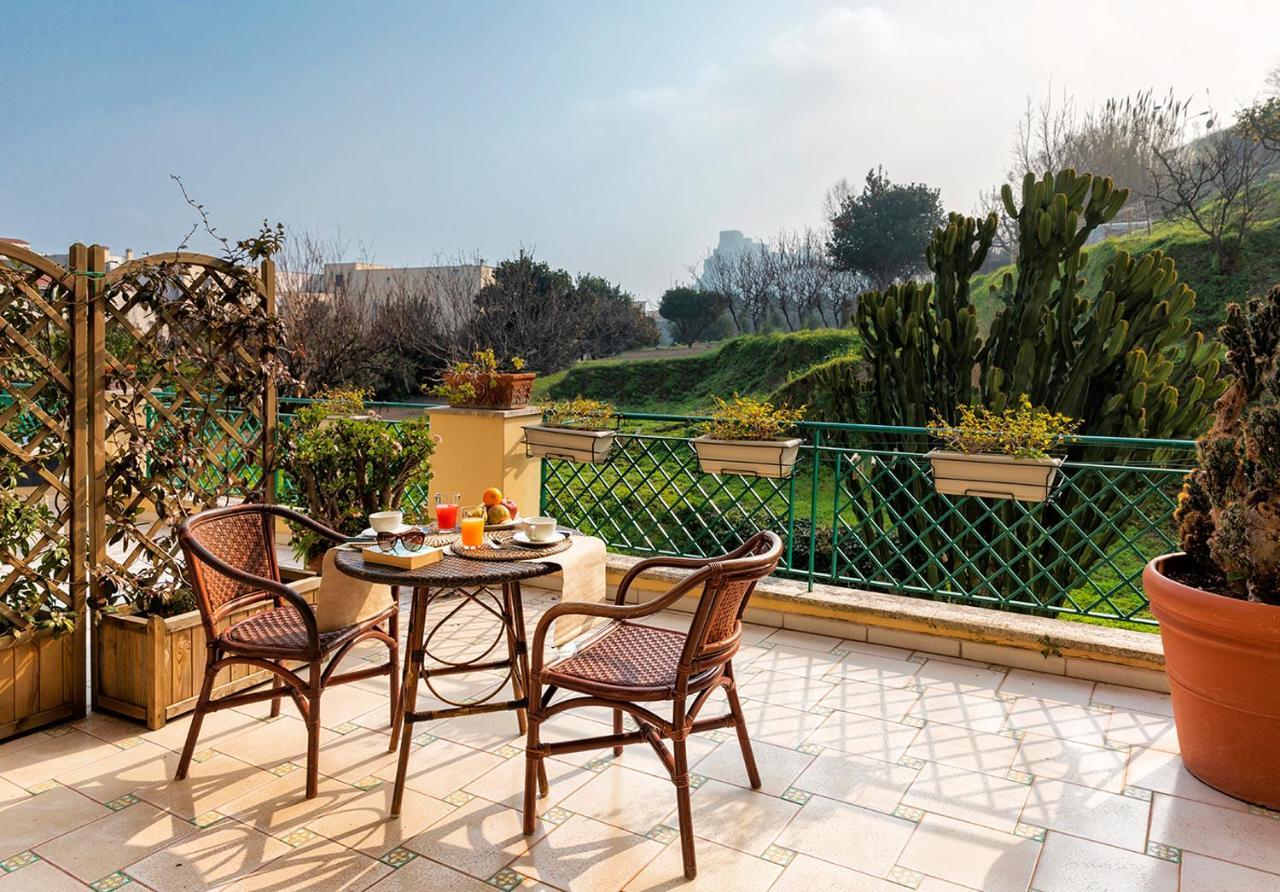 B&B Marcantonio - Ischia Ponte Bagian luar foto